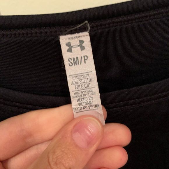 Under Armour Luster Crop Top Pullover - Picture 3 of 3